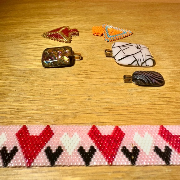 Handmade Penchants and Bracelet - Picture 4 of 4